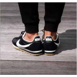 Women's Shoe Nike Classic Cortez Premium