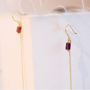 가넷 lingering 롱 체인 earrings (1월 탄생석)