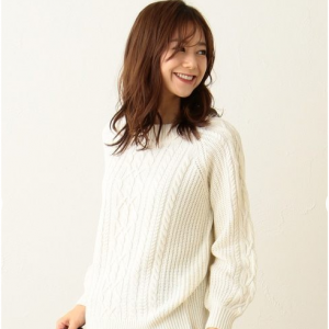 【2WAY】裾スカラップ ケーブル ニット