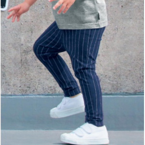 ハンカチが入るポケット付き十分丈レギンスパンツ