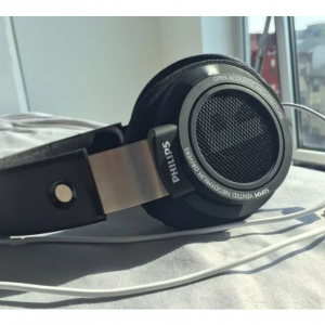 Philips SHP9500 Over-Ear Headphone Exclusive - Black @ Newegg