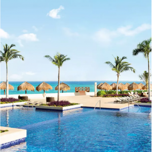Hyatt Ziva Cancun From $396 @Booking.com