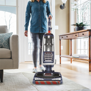 Shark DuoClean Powered Lift-Away NV831