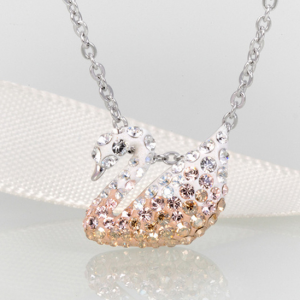 SWAROVSKI 施华洛世奇项链女渐变天鹅专柜同款锁骨链小号配饰