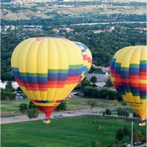 Viator - 科罗拉多斯普林斯（Rocky Mountains）日出气球之旅