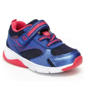 stride rite made2play® 儿童运动鞋