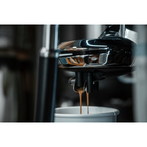 2024家用咖啡机选购指南及品牌推荐（种类+品牌+购买网站）- 意式、美式，胶囊咖啡机、半自动、全自动哪个好？