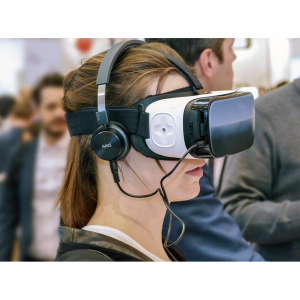 2023高性价比VR设备推荐+VR眼镜测评 - PC端和一体机的都有！（附购买网站+注意事项）
