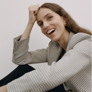 Club Monaco 全场男女美衣促销 折扣区也参加