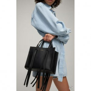 MADE IN TOMBOY 流苏手提包