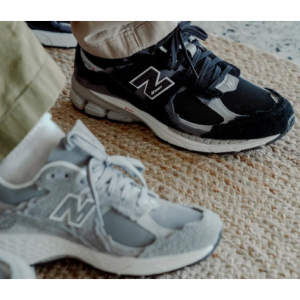 New Balance 2002R Real vs. Fake Guide 2024: How Can I Tell If It Is Real?