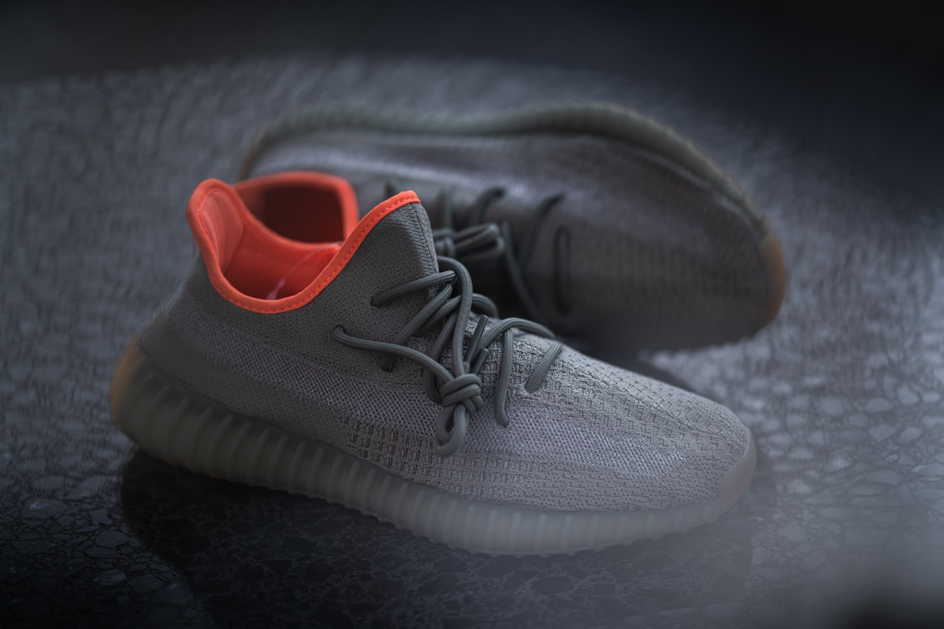 8 Best Places & Sites to Buy Adidas Yeezy Sneakers 2024 (Up to 11% Cashback)
