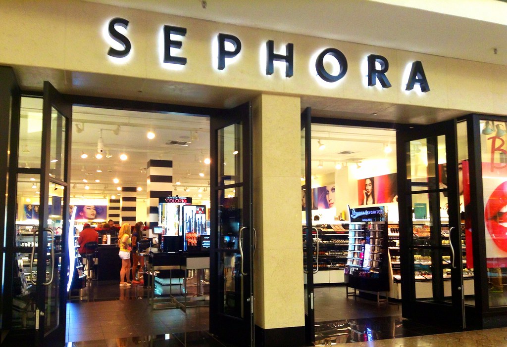 Sephora up to 5% Cashback and Limits + Saving Tips