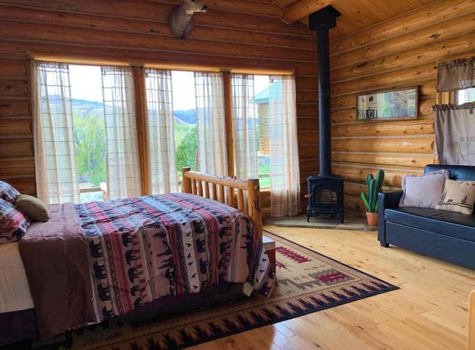 Yellowstone Cutthroat Guest Ranch