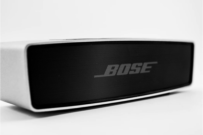 蓝牙音箱怎么挑？Bose（博士）、SONY（索尼）、JBL（哈曼）选哪个好？看完这篇就够了！