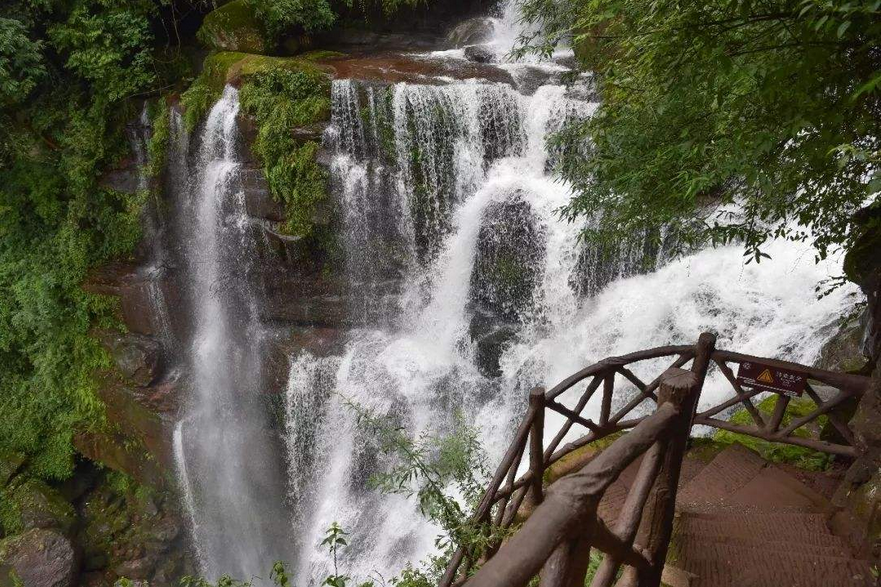 1561786506809744.png 1561786506809744.png