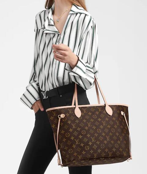 Picked up my first Louis Vuitton bag, I absolutely love it! 🥰 I
