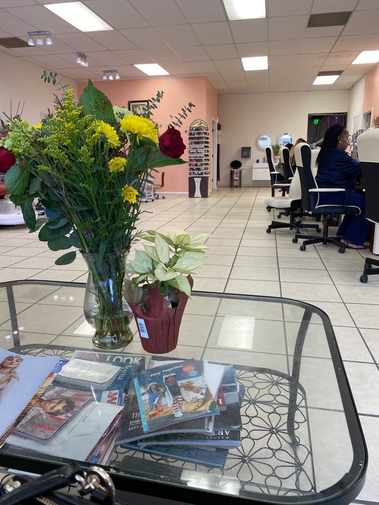 Photo of Valley Nails & Spa - El Sobrante, CA, United States. Let<em></em>'s see what this place is like