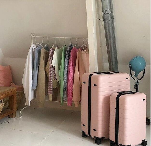 Rimowa Vs Away Luggage: Which Is Better? ⋆ Expert World Travel