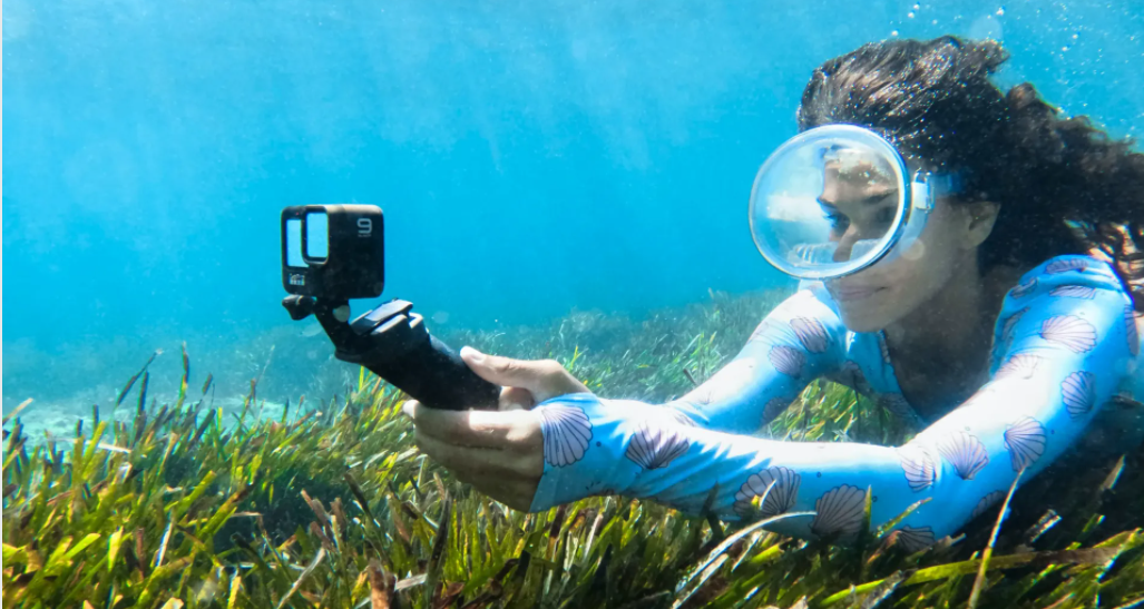 2025年11款最适合直播的相机推荐（参数+价格）- YouTube,Facebook,IG直播等！