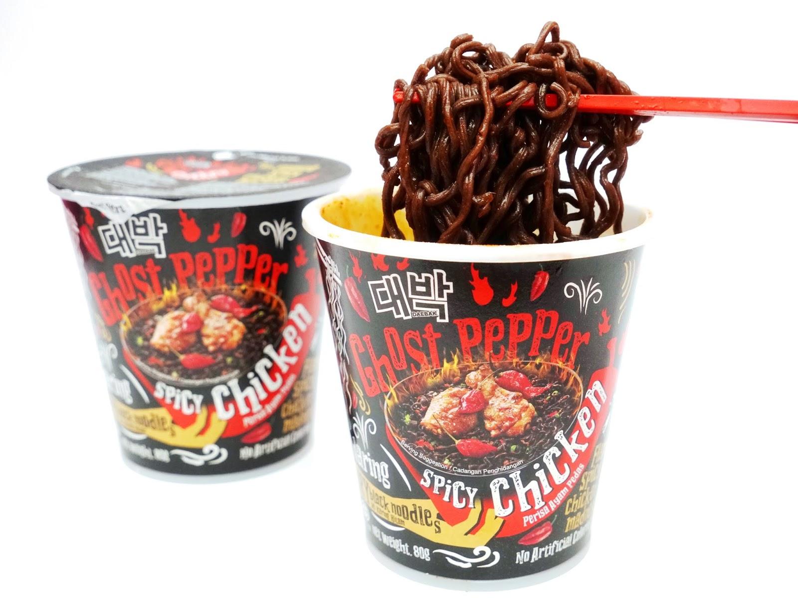 10 Spiciest Instant Ramen Noodles in the World 2024 (Samyang, Mamee