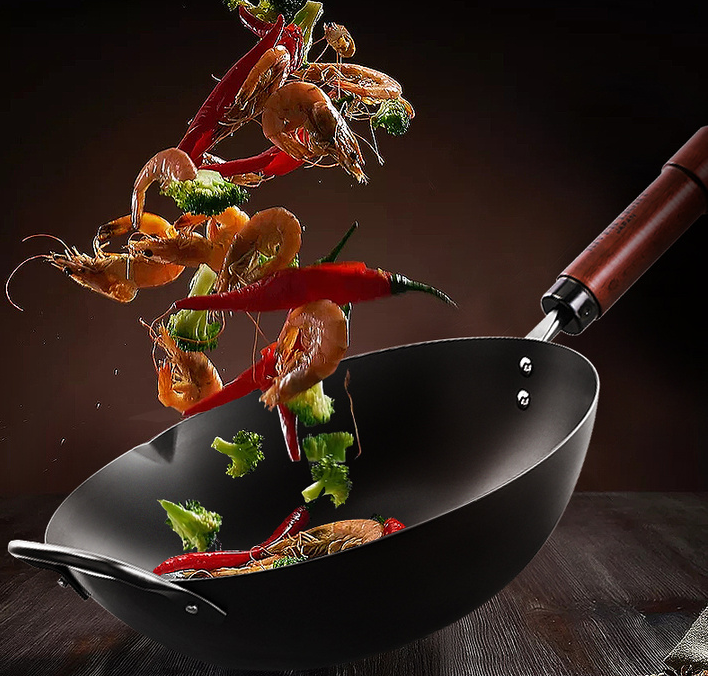最适合中式炒菜的铁锅怎么选？如何开锅和使用？ 铸铁锅和钢铁锅品牌推荐- Extrabux