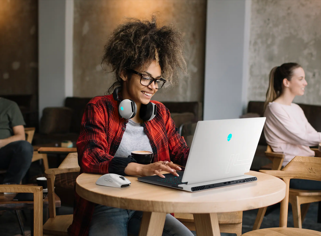 2025加拿大购买外星人Alienware攻略（国行/美/港/日版区别+海淘转运教程+4.6%返利+避税）