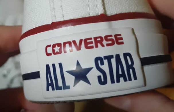 fake converse red