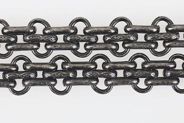 gold-plated metal all-chain strap of Chanel 2.55 gold-plated metal all-chain strap of Chanel 2.55