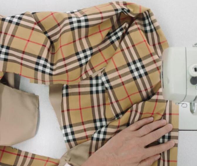 Burberry Trench Coat Fake vs Real Guide 2023: How can You Tell if It is Real?  - Extrabux