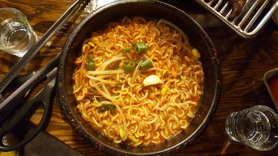 Top 15 Most Famous Korean Ramen Noodles You Must Try in 2024 (Nongshim, Samyang, Ottogi, Paldo)