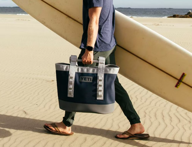 YETI CAMINO CARRYALL 50 *NAVY* NWT All-Purpose Utility, Boat and