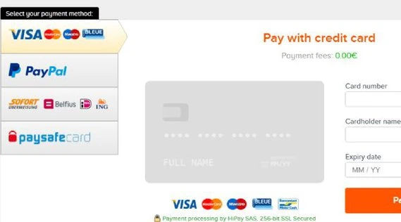 在即时游戏上支付时有多种支付网关选项，包括信用卡、Paypal 等。