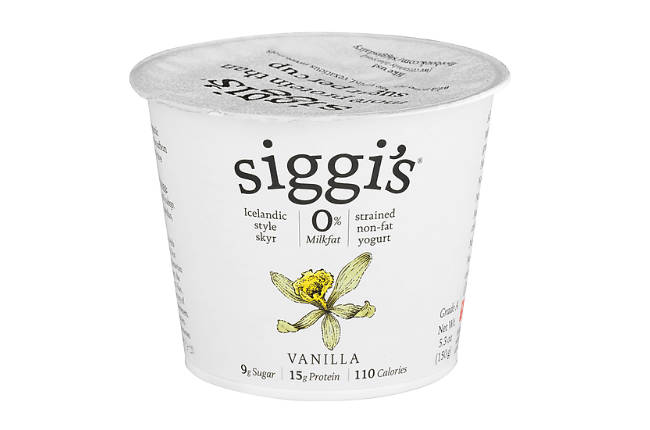 The Greek Yogurt Battle: Chobani vs. Fage vs. Siggi's vs. Daisy Sour ...