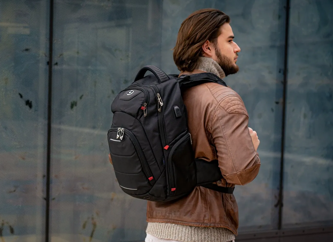 Samsonite vs. SWISSGEAR vs. SwissTech vs. Swissdigital Who is Best for Travel Luggage