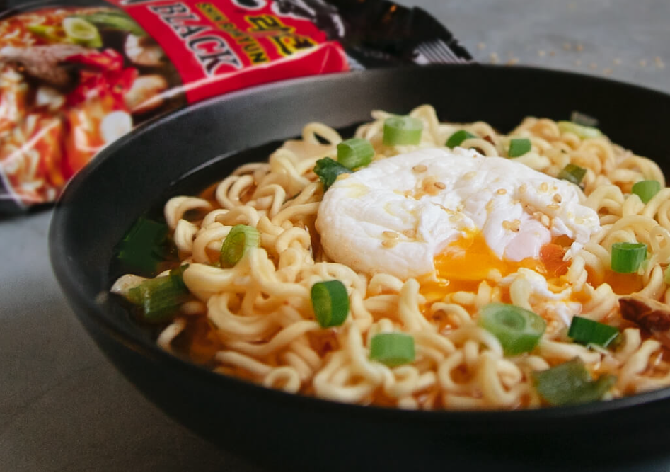 Shin Ramyun Red vs. Black vs. Gold vs. Neoguri: Differences and Reviews ...