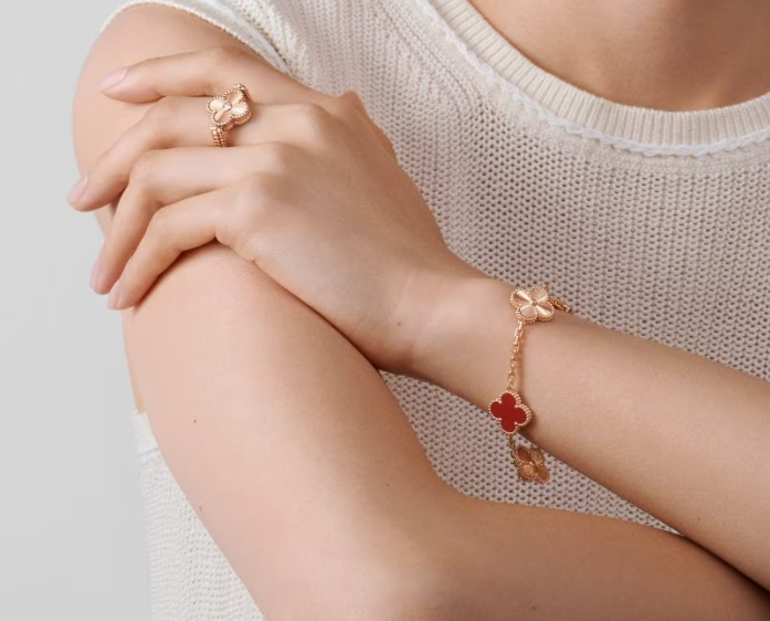 8 Affordable Bracelets in Similar Style to Van Cleef  Alhambra in 2024